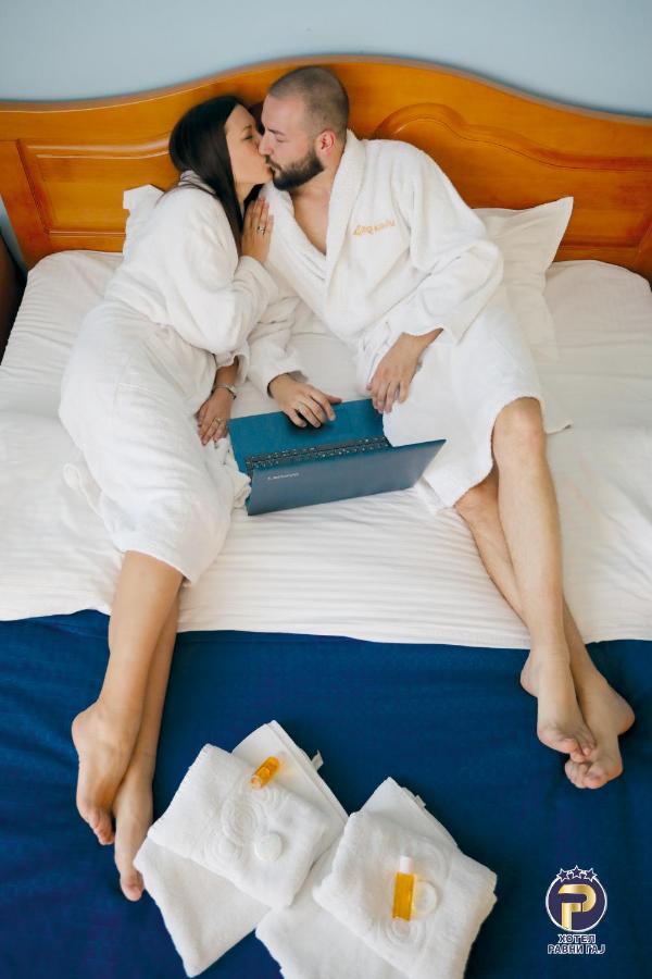 Hotel Ravni Gaj Knic Bagian luar foto