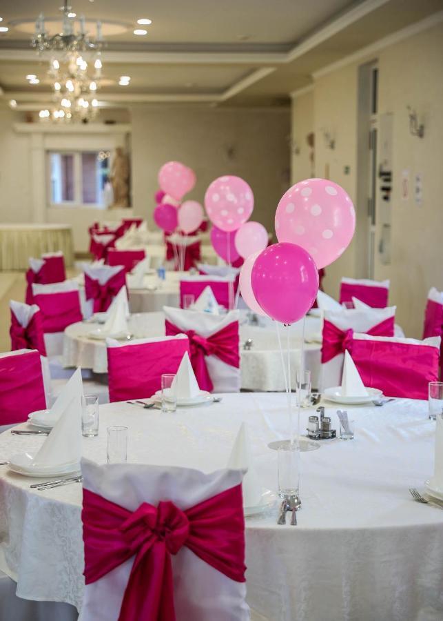 Hotel Ravni Gaj Knic Bagian luar foto